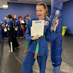 Meet your Posher, Ruby rose